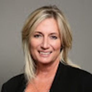 Meet your Posher, Stacy